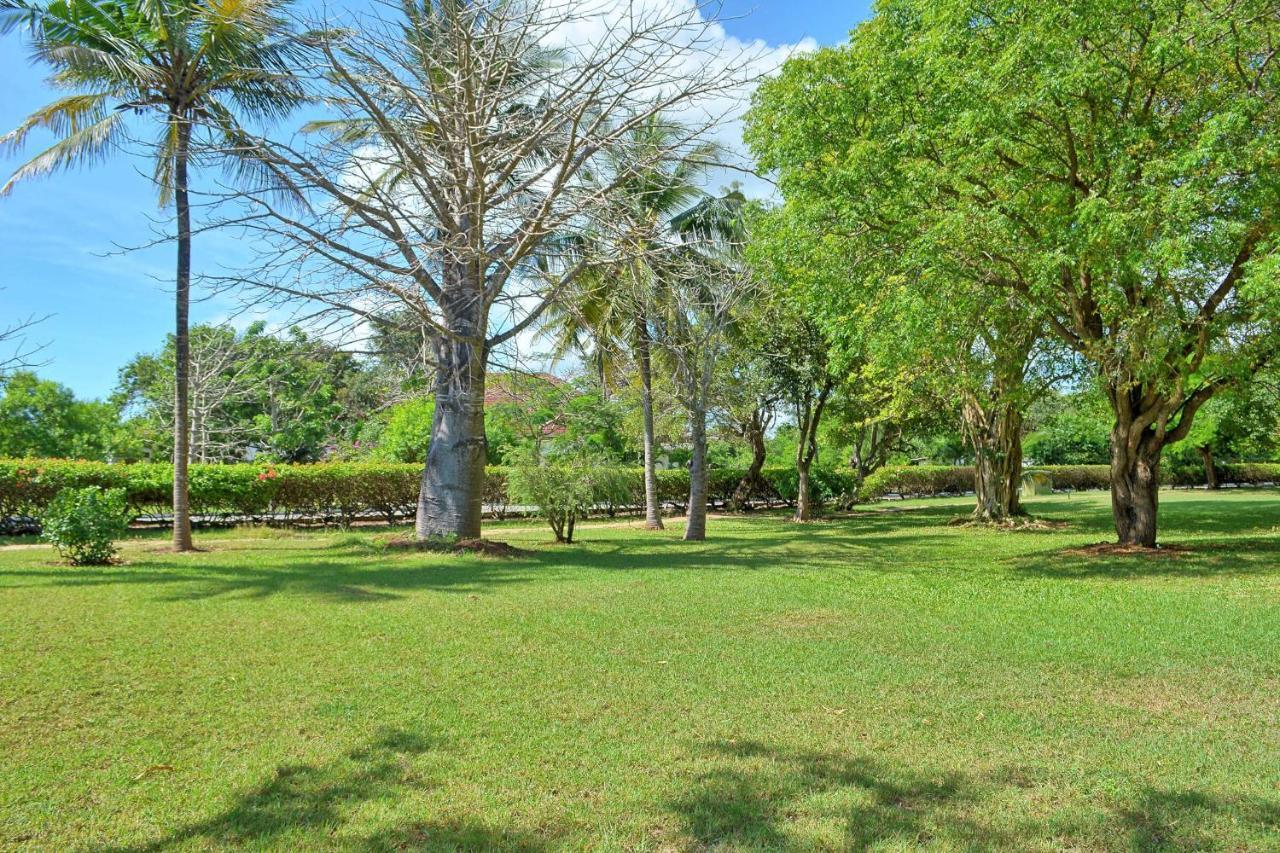 Kaskazi Beach Resort Diani Beach Exterior photo